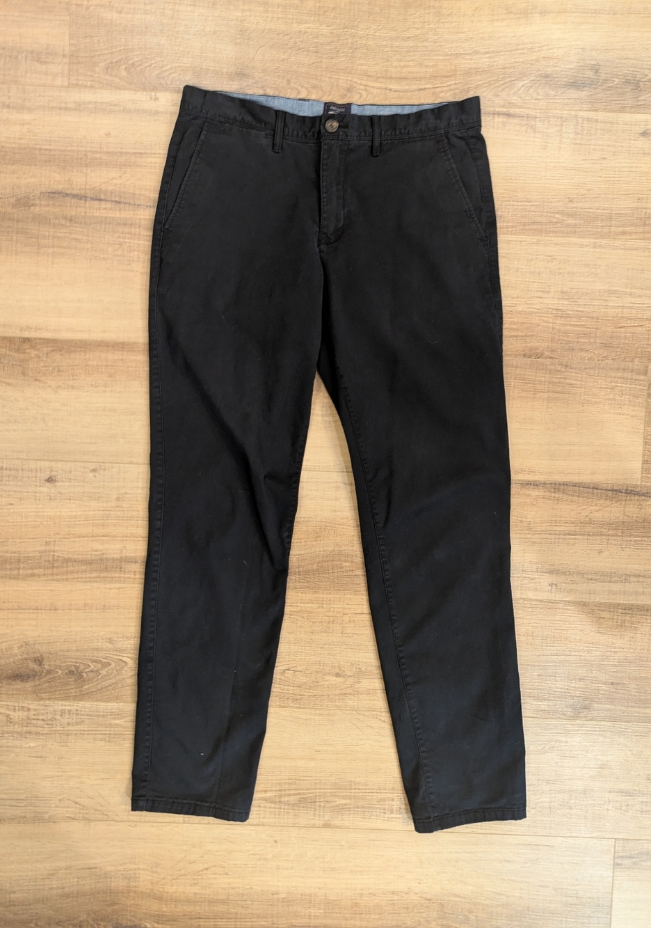 Gap Khakis Mens 33x34 Slim Fit Black Pants Stretch Flat Front Chino